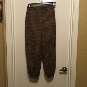 Urban Outfitters Men's Tan Checkered Cargo Pants